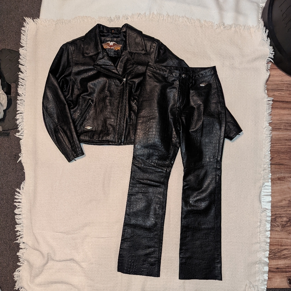 Harley-Davidson Women's Leather Jacket & Matching Pants